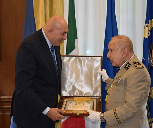 Algerian Chief of Staff Meets Italian Defence Minister; Visits Leonardo & Fincantieri 