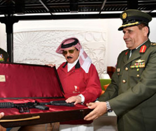 Bahrain’s King Receives Jordanian Chief of Joint Staff 