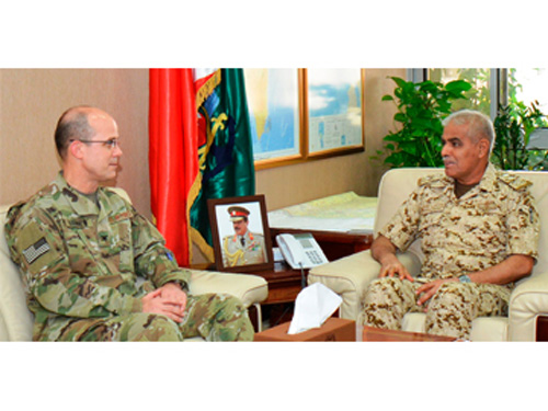 Bahrain’s Chief-of-Staff Receives US Military Attaché