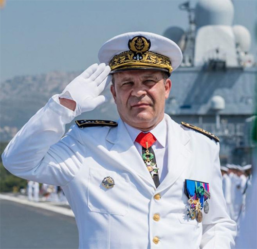 Chief-of-Staff of French Navy Visits UAE