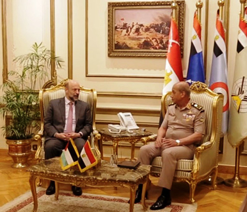 Jordanian Prime Minister Meets Egyptian President, Defense Minister