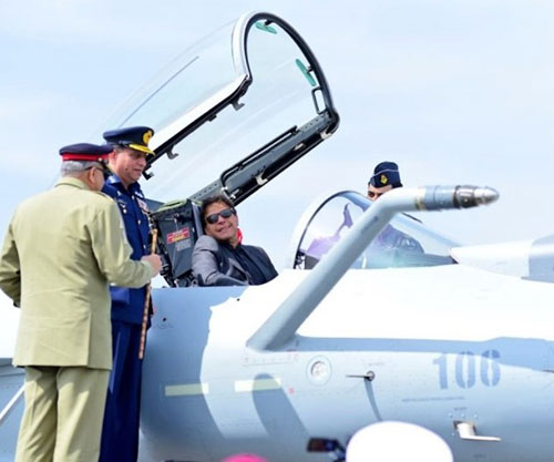 Pakistan Receives Six Chinese-Made J-10CE Fighters 