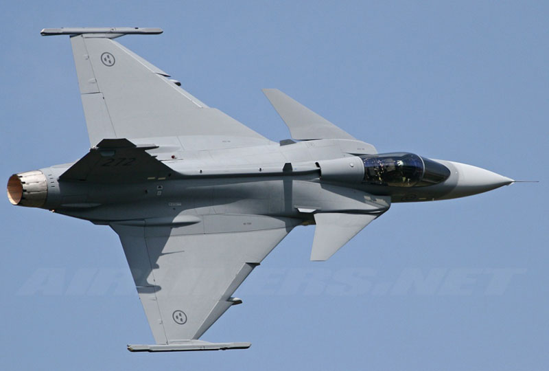 Saab to Train Military Aviation Technicians for Gripen & SK60 Trainer