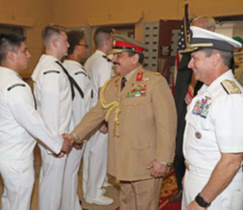 Bahrain’s King Visits US Naval Support Activity