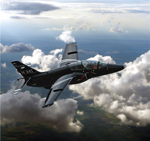 Leonardo, Italy Sign Agreement for M-345 Trainer Aircraft