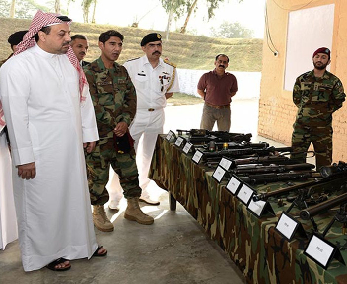 Qatar’s Minister of Defense Visits Pakistani Military Facilities