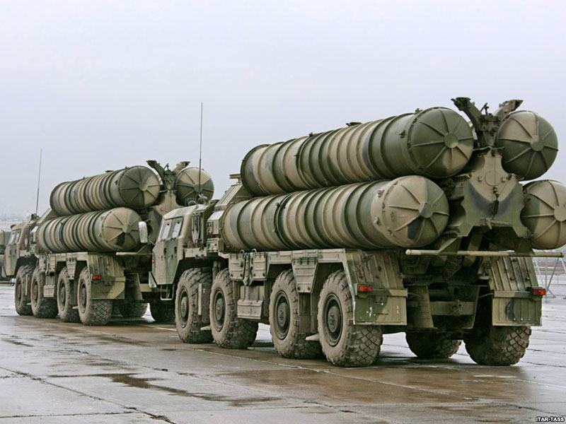 Yaalon: “No Russian S-300s to Syria Before 2014”