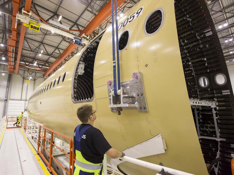 Airbus Starts Assembly of First A350-1000