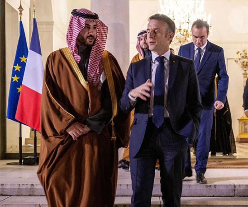 Saudi Defense Minister Meets French President, Heads of Industrial Companies