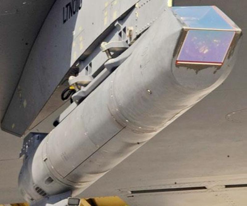 LM's Sniper ATP Achieves Operational Flight Status on B-52