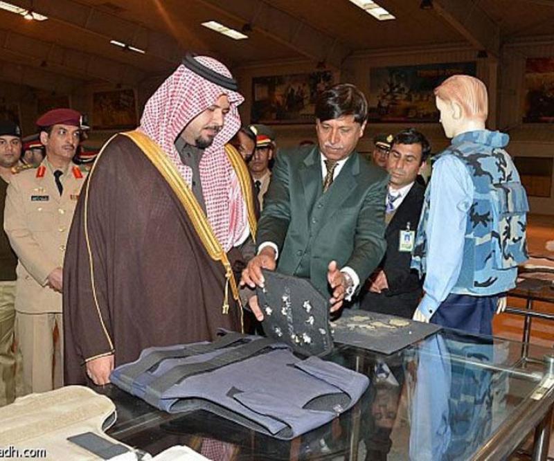 Prince Salman bin Sultan Tours Pakistani Military Factories
