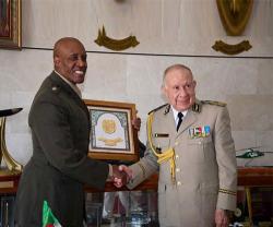 Algerian, Jordanian Chiefs of Staff Receive Commander of US Africa Command (AFRICOM)