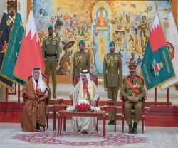 Bahrain’s King Visits BDF General Command on its 55th Anniversary
