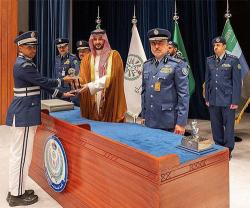 Saudi Defense Minister Patronizes Graduation Ceremony at King Faisal Air Academy