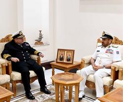 Senior Adviser to British Ministry of Defence for Middle East Affairs Visits Oman