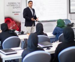 Raytheon Highlights Cyber Security to Khalifa University Students