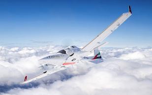 Emirates Flight Training Academy Expands Fleet with 3 DA42-VI Diamond Aircraft 