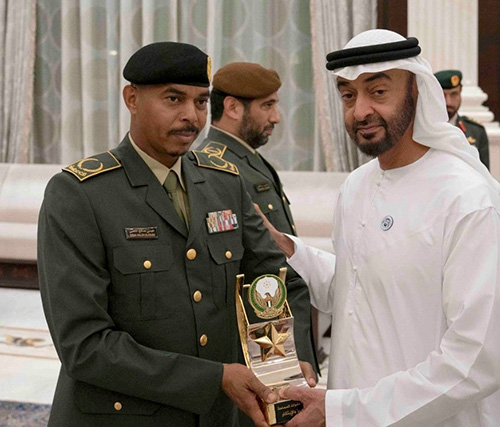 Abu Dhabi Crown Prince Honors Winners of Armed Forces’ Excellence Award