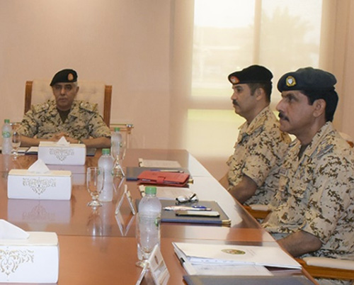 Bahrain’s Chief-of-Staff Chairs Royal Isa Military College Meeting