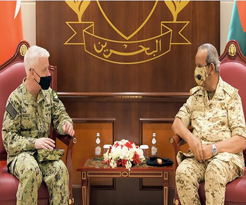 Bahrain’s Commander-in-Chief Receives New & Former Deputy Commanders of US Central Command