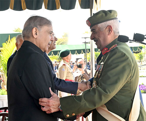 Bahrain’s National Guard Commander Attends Pakistan Day Celebration 