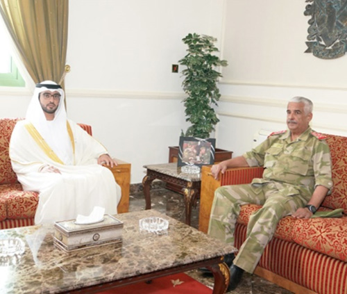 Bahrain National Guard Commander Receives UAE Ambassador