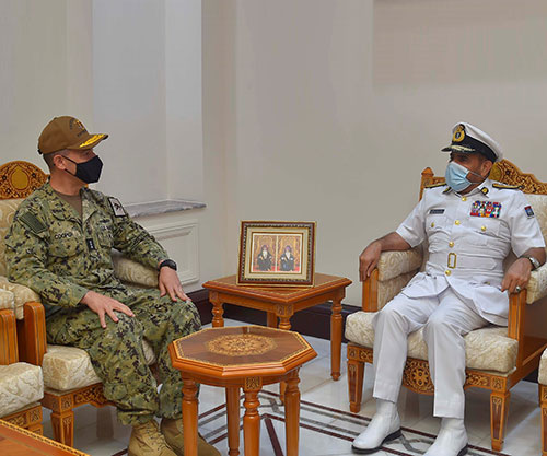 Commander of US Naval Forces Central Command Visits Oman