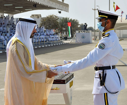 Dubai Crown Prince Attends Graduation at Rashid bin Saeed Al Maktoum Naval College 