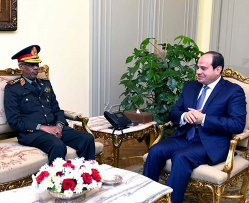 Egypt, Sudan Discuss Boosting Military Cooperation 