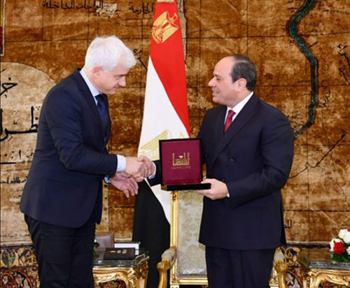 Egyptian President Receives German Medal for Restoring Security