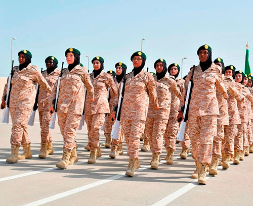 Emirati Military School Celebrates Graduation of 134 Arab Women