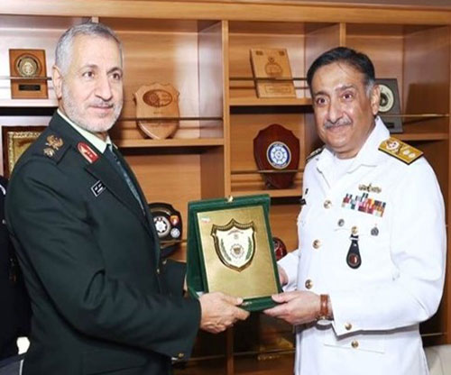 Iran, Pakistan to Boost Maritime Security Cooperation