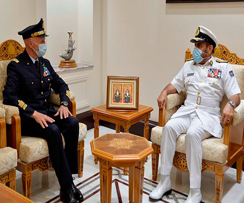 Italian Chief of Defense Concludes Visit to Sultanate of Oman