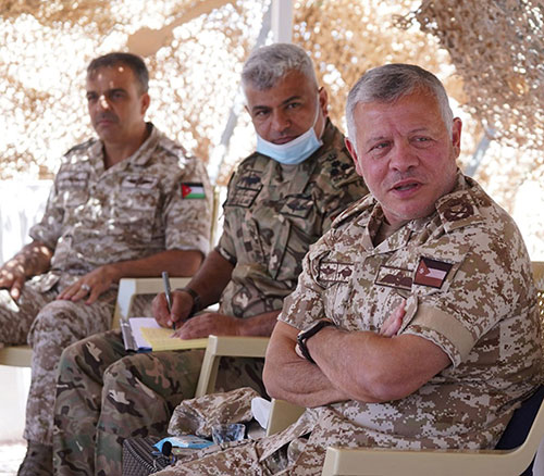 Jordanian King Commends Army’s Role in Protecting Borders