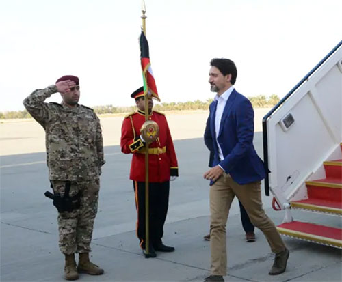 Justin Trudeau Visits Canadian Troops in Kuwait
