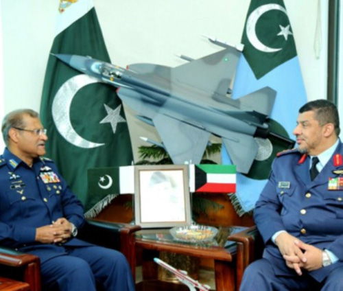 Kuwait Air Force Commander Visits Pakistan