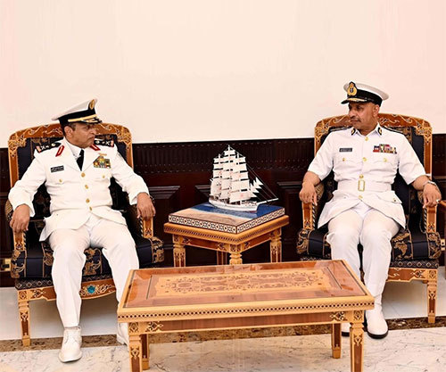 Oman Receives Saudi Chief of Naval Staff, National Defense University Delegation