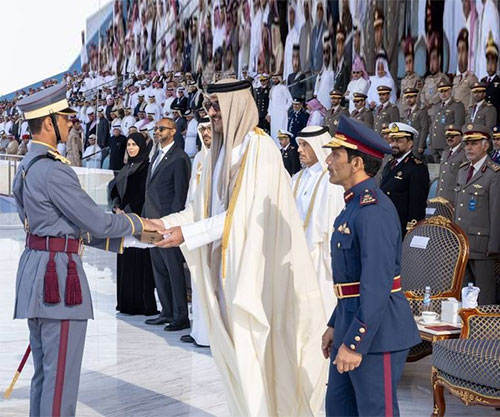 Qatar’s Amir Patronises Graduation of Cadets at Al Zaeem Air Academy