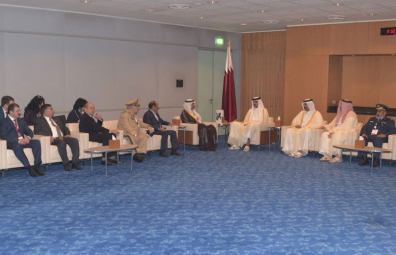 Qatar’s Emir Meets Defense Ministers, Chiefs-of-Staff Attending DIMDEX 