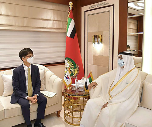UAE, South Korea Discuss Enhancing Defense, Military Cooperation 