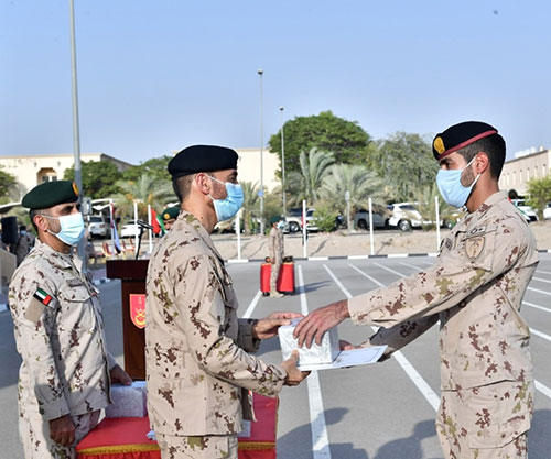 UAE Land Forces Commander Attends Graduation Ceremony