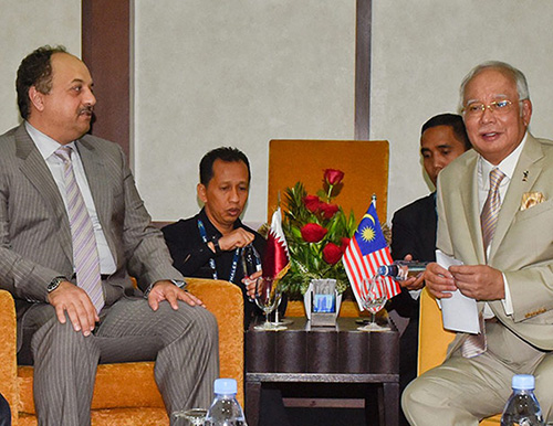 Qatar’s Defense Minister Meets Malaysian Prime Minister