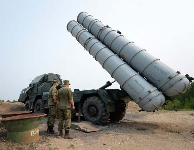 Iran Deploys Russian S-300 Missile Defense System