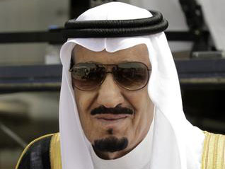 Prince Salman Receives UK Chief-of-Staff, US Delegation