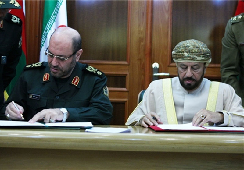 Oman, Iran Sign MoU on Defense Cooperation