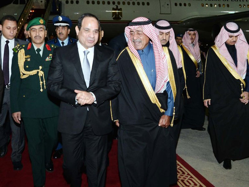 Egyptian President Makes Brief Visit to Saudi Arabia