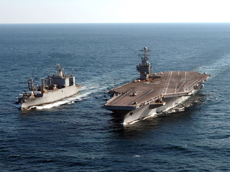 US Sends 2 Additional Warships Near Yemen