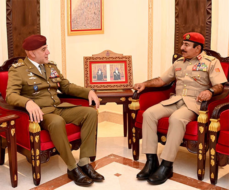 Chief of Staff of Italian Army Visits Sultanate of Oman