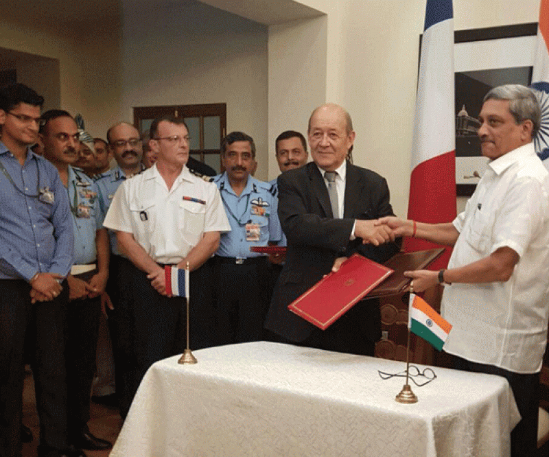 Indian Air Force Signs Up for 36 Rafale Fighter Jets