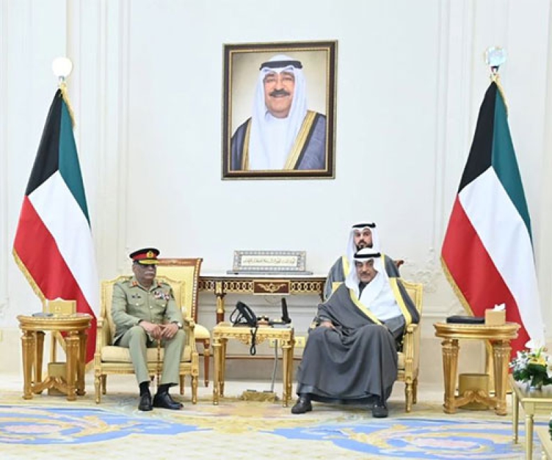 Kuwait, Pakistan Discuss Military Ties